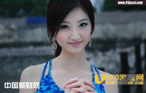 景甜背景很吓人外公