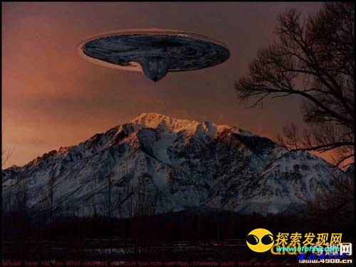 上海虹口杨浦夜空惊现2个V字形UFO