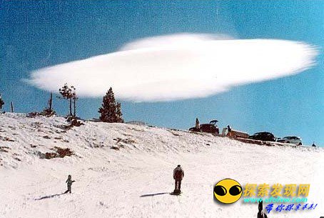 超过100万的中国人亲眼目睹UFO