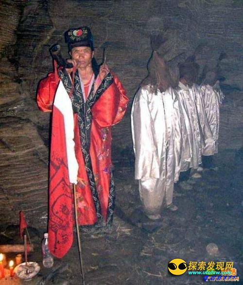 可让死尸如活人:湘西赶尸人大揭秘
