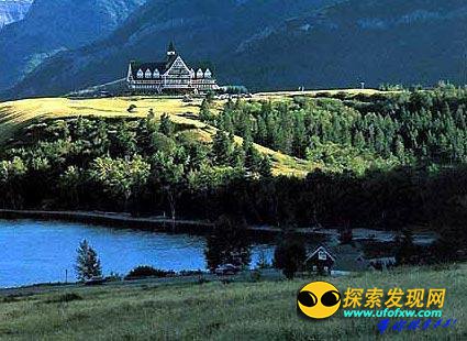 落基山国家公园群:冰川雕刻的梦幻王国