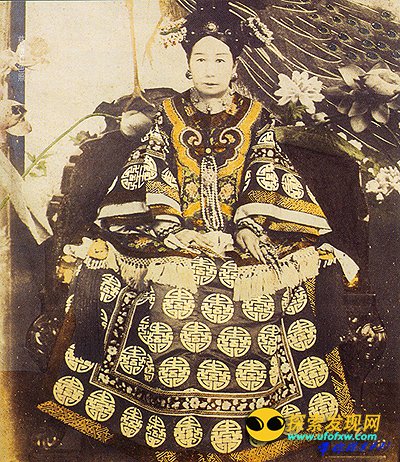 慈禧太后的儿子是谁:是怎么死的?