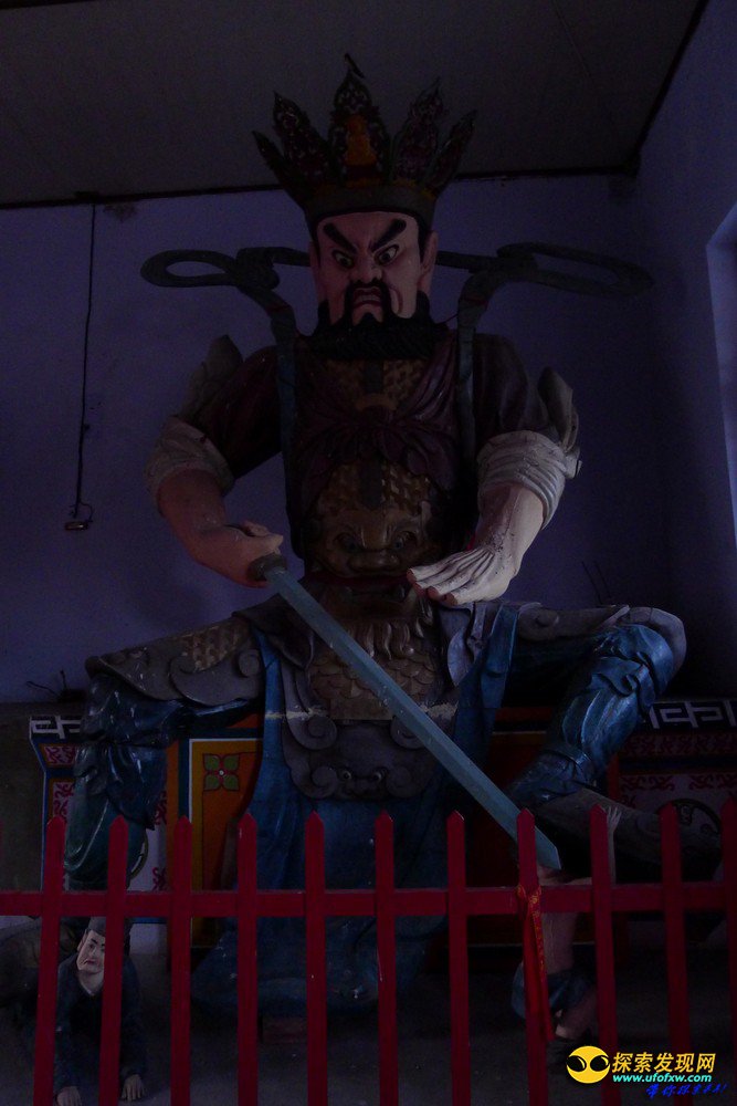 南方增长天王,名魔礼青