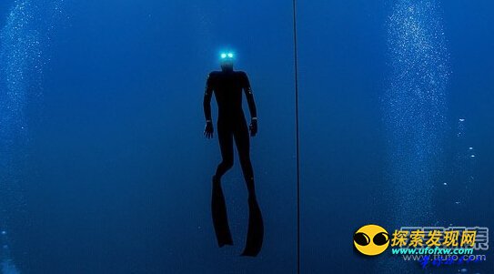 探索揭秘全球著名水下UFO目击事件