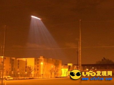 张艺谋被UFO抓走:UFO劫持事件