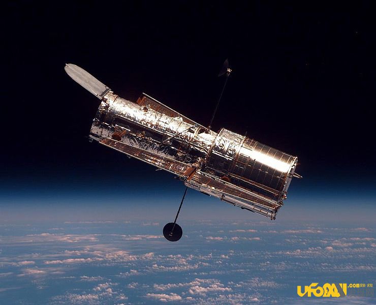 以色列天体物理学家马里奥·利维奥谈哈勃空间望远镜25年史