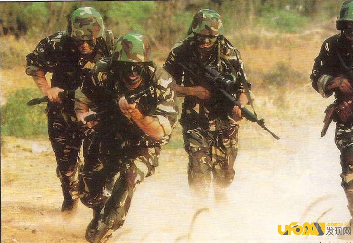 你不得不知道的:武警和解放军的区别