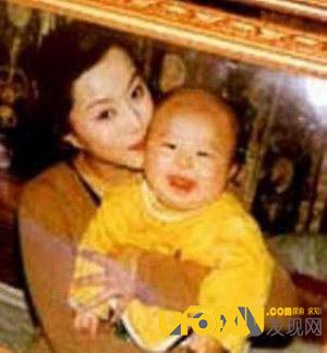 曝范冰冰私生子真相 被疑曾为洪金宝流产大出血