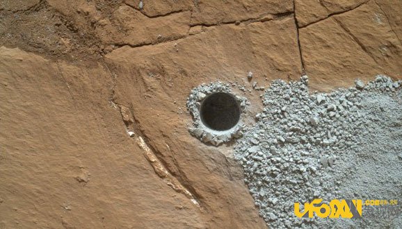 NASA宣称重大发现:火星发现液态水