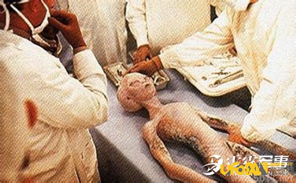 ufo多次造访美航母的内幕是什么?美国已被外星人控制