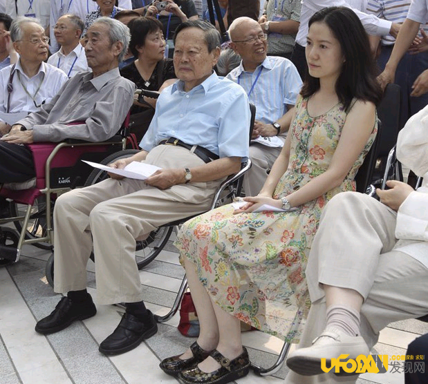 翁帆为什么嫁给杨振宁?翁帆嫁给杨振宁真相曝光