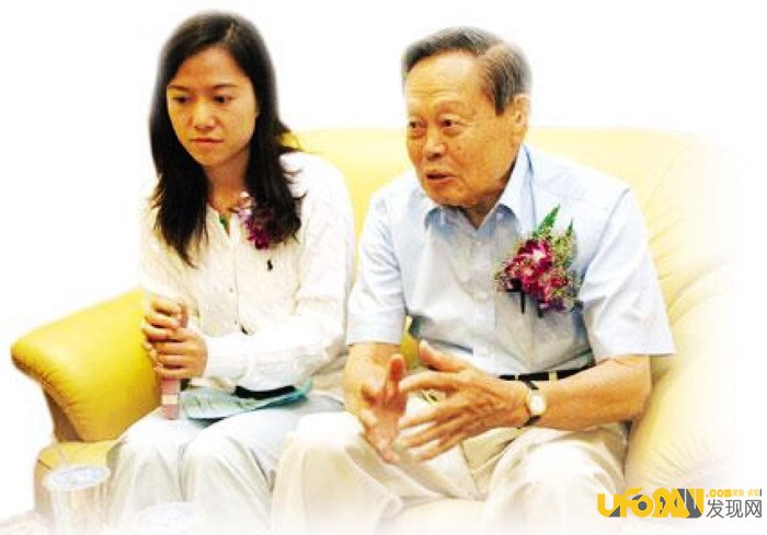 82岁老人娶28岁娇妻:翁帆为什么嫁给杨振宁真相令人吃惊