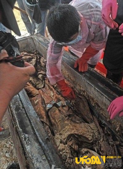 95年成都僵尸事件细节真相揭秘:95年成都僵尸咬人事件