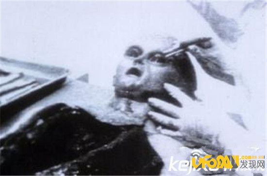 专家称:人类是被远古外星人流放地球?