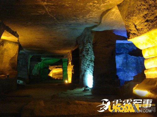 绝密档案曝光:南美曾发现保存完好的地下UFO基地