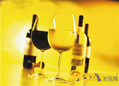 解酒的最快方法:看世界上醉酒后吃什么食物最解酒
