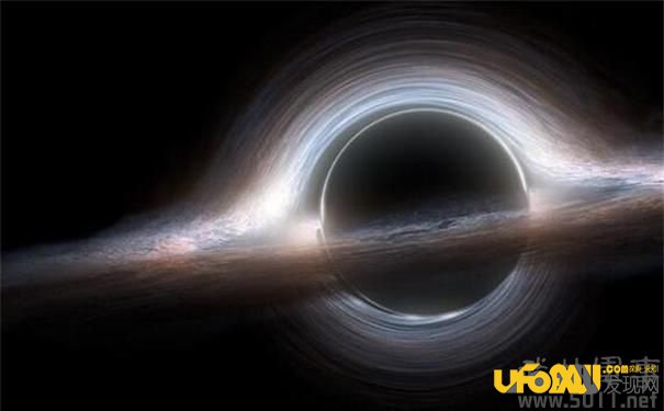 科学家告诉你宇宙黑洞里面是什么:宇宙中心是原生黑洞?