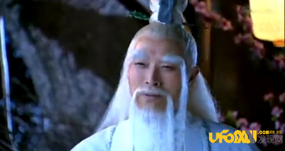 元始天尊是三清中的哪一位:元始天尊的师傅竟是这个人