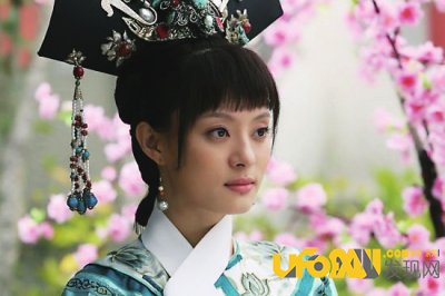 乾隆的母亲是甄嬛吗,历史上有甄嬛这个人吗