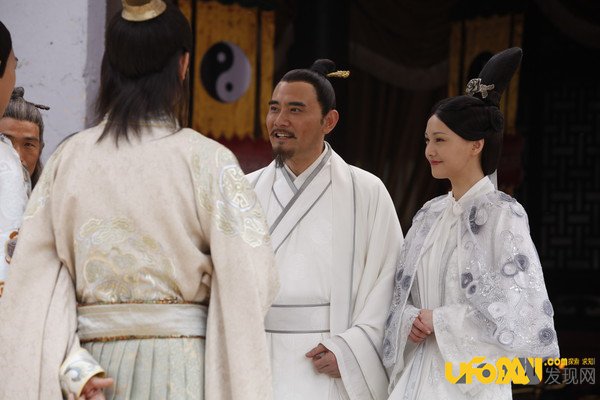 武则天是谁的老婆:武则天私生活极度糜烂