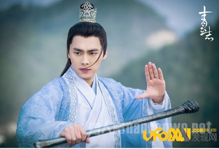 ��С������ʵ�������ж�ǿ����δ��ǰ��