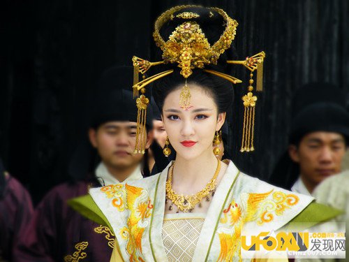 李治和武则天差几岁