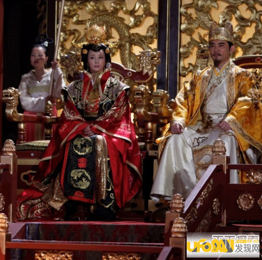 李治和武则天差几岁