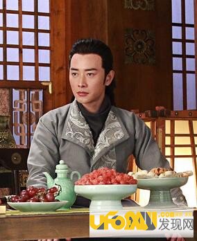 ����δ���ذ���ϲ��˭,�ذ�������˭��һ����