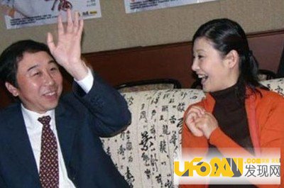 冯巩老婆艾慧美艳近照
