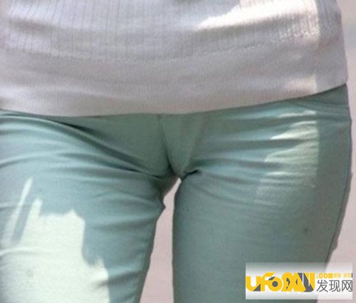 女性裆部凸起的东西