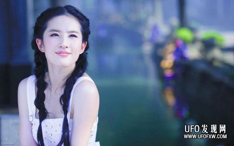 刘亦菲为什么那么漂亮