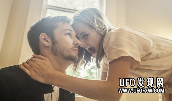 女人想睡男人的表现