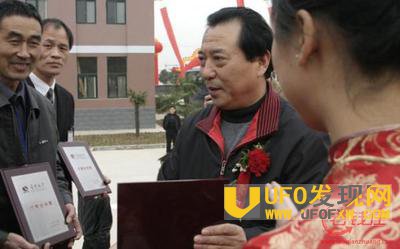 张铁生什么原因入狱,张铁生交白卷事件