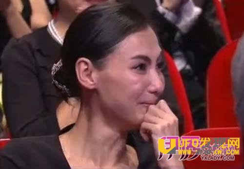 谢霆锋为张柏芝哭了