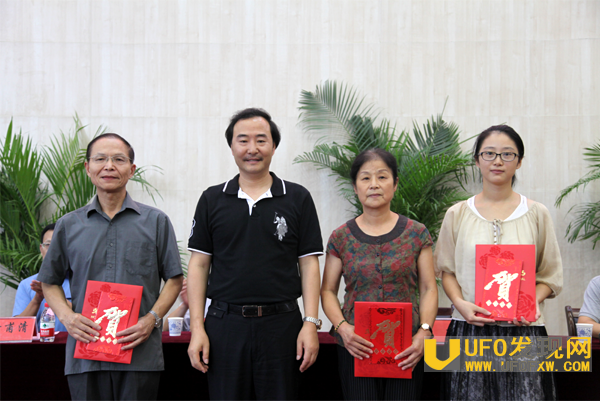 武汉大学450万奖励教师