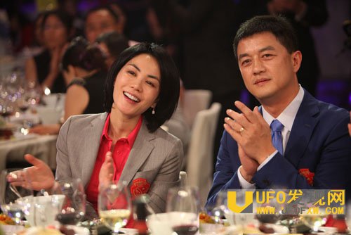 李亚鹏满足不了王菲