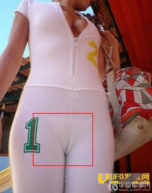女性裆部凸起的东西图