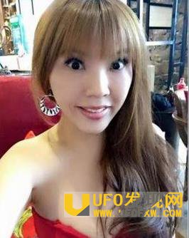 ̨Ů����Ǳ������˯