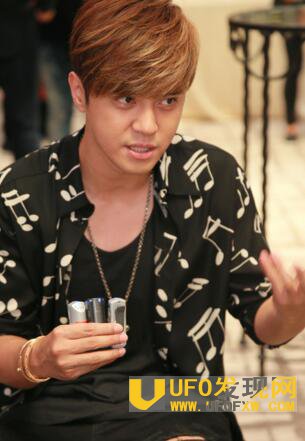 �������������־��