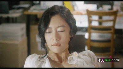 ���������Ů�ɶ���GIF����ͼ