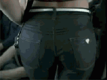 ���������Ů���𶯰�