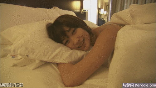 ���������Ů���𶯰�