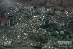 ���ر�γ30���й����ڵ�ʮ����������